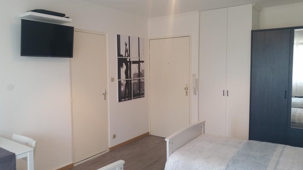 Studios Near Basel Airport Saint-Louis (Haut-Rhin) Quarto foto